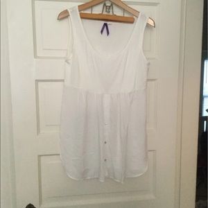White tank top from Seraphine